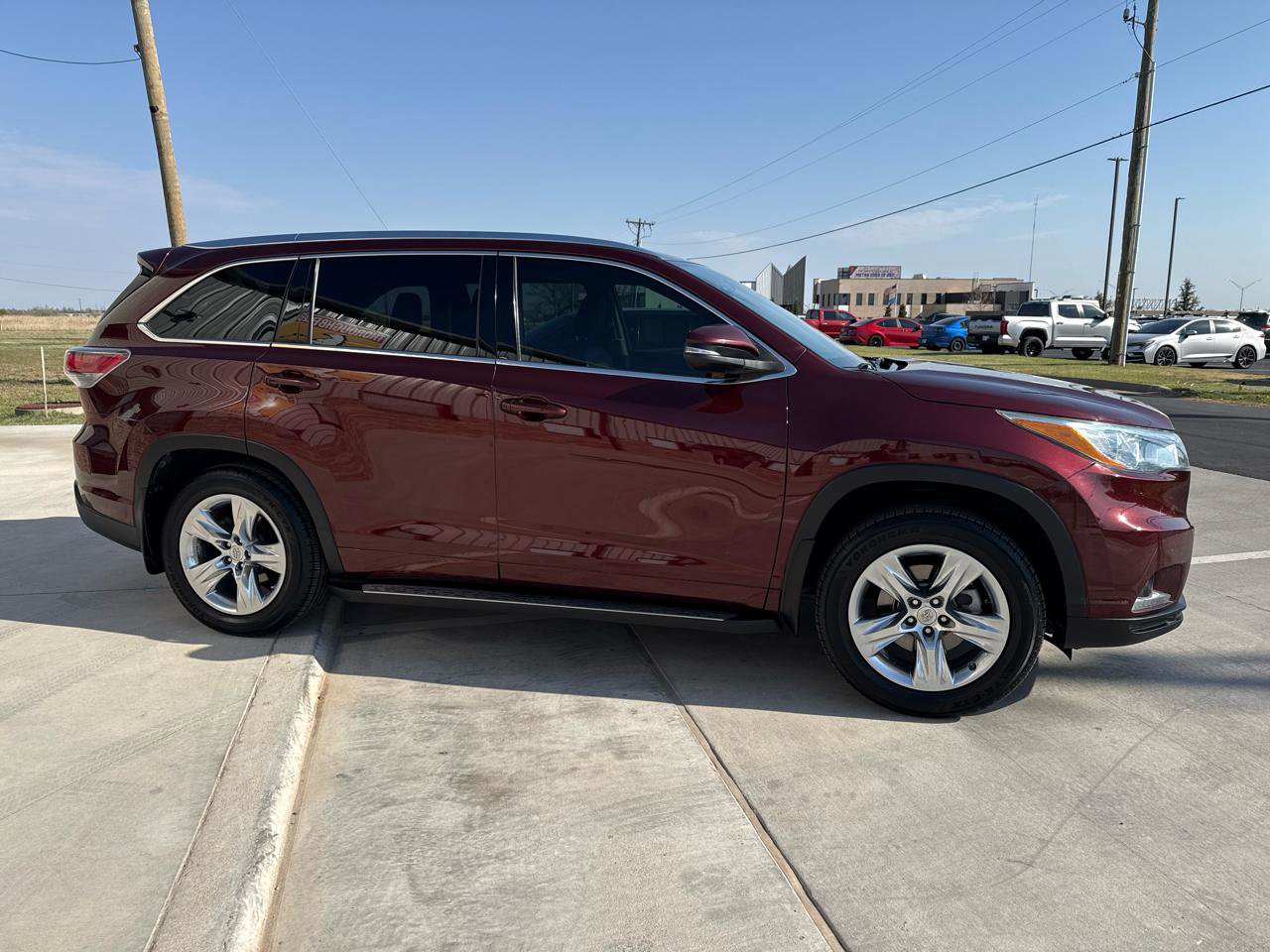 Used 2014 Toyota Highlander Limited image 8