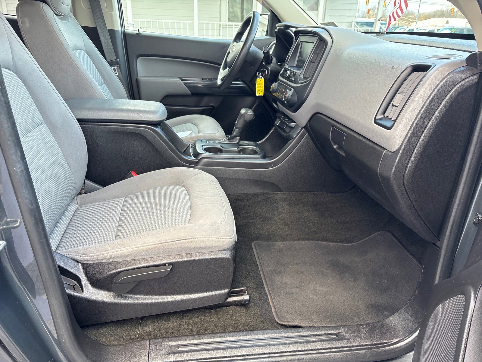 Used 2017 Chevrolet Colorado W/T image 14