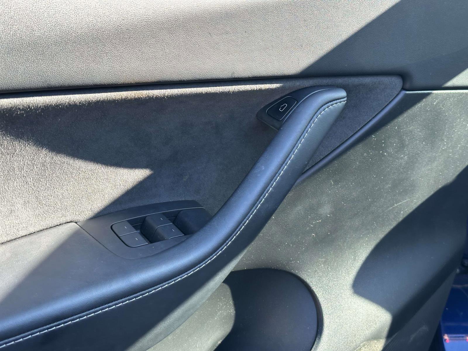Used 2022 Tesla Model Y Long Range AWD/4WD image 14