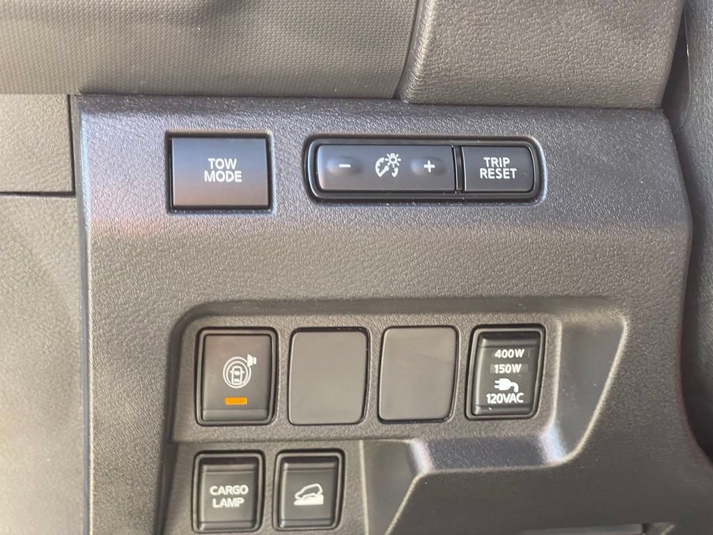 Used 2023 Nissan Frontier PRO-4X w/ Pro Convenience Package AWD/4WD image 16