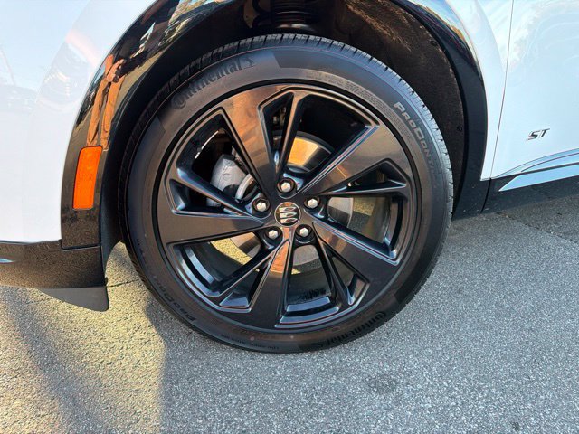 Certified 2024 Buick Envision Sport Touring AWD/4WD image 9