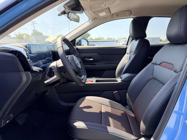 New 2026 Nissan Kicks SR w/ Cold Weather Package FWD image 16