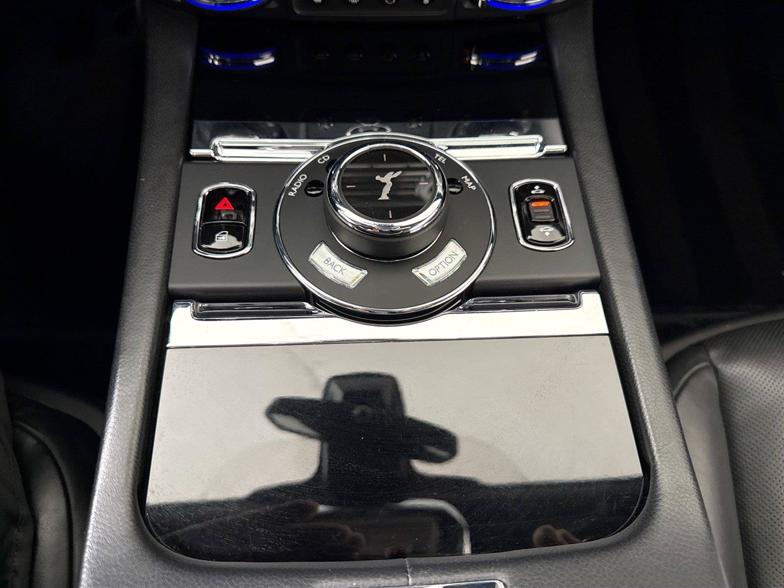 Used 2014 Rolls-Royce Wraith RWD image 18