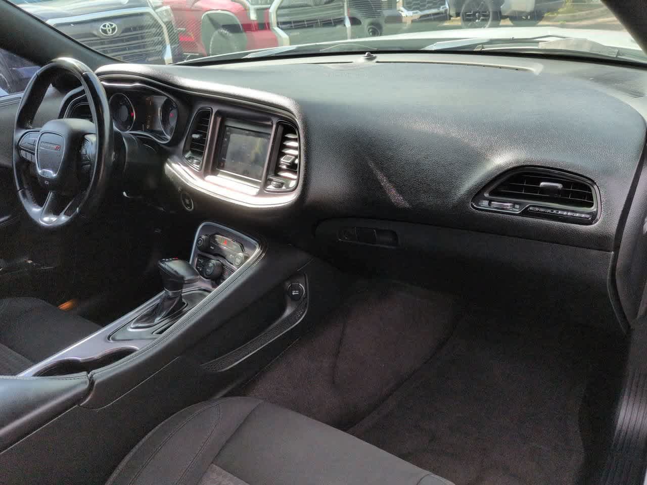 Used 2018 Dodge Challenger SXT RWD image 15