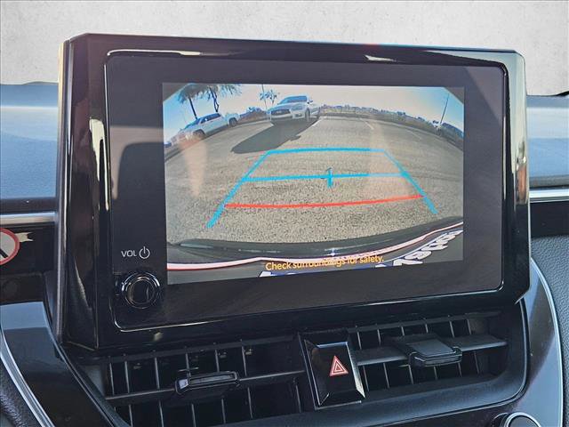 Used 2023 Toyota Corolla LE FWD image 18