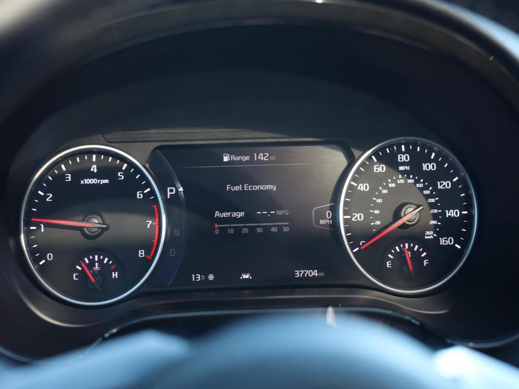 Used 2022 Kia Seltos SX w/ Sunroof Package image 12