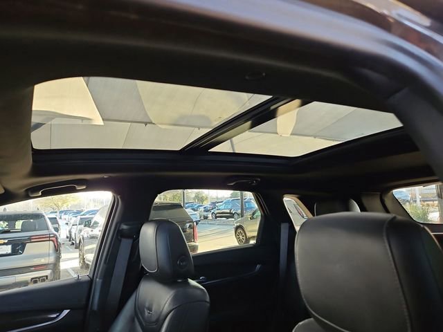 Used 2020 Cadillac XT5 Premium Luxury FWD image 8