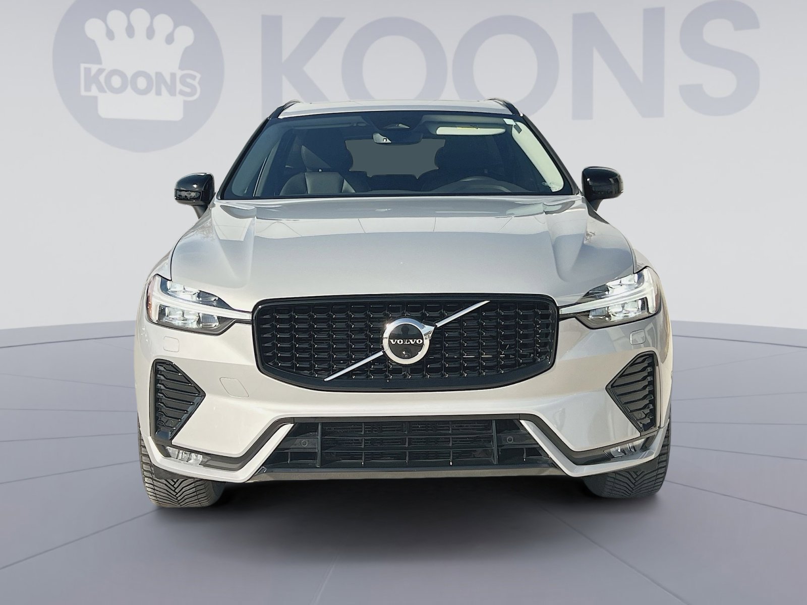 Used 2023 Volvo XC60 B5 Plus w/ Protection Package Premier image 11