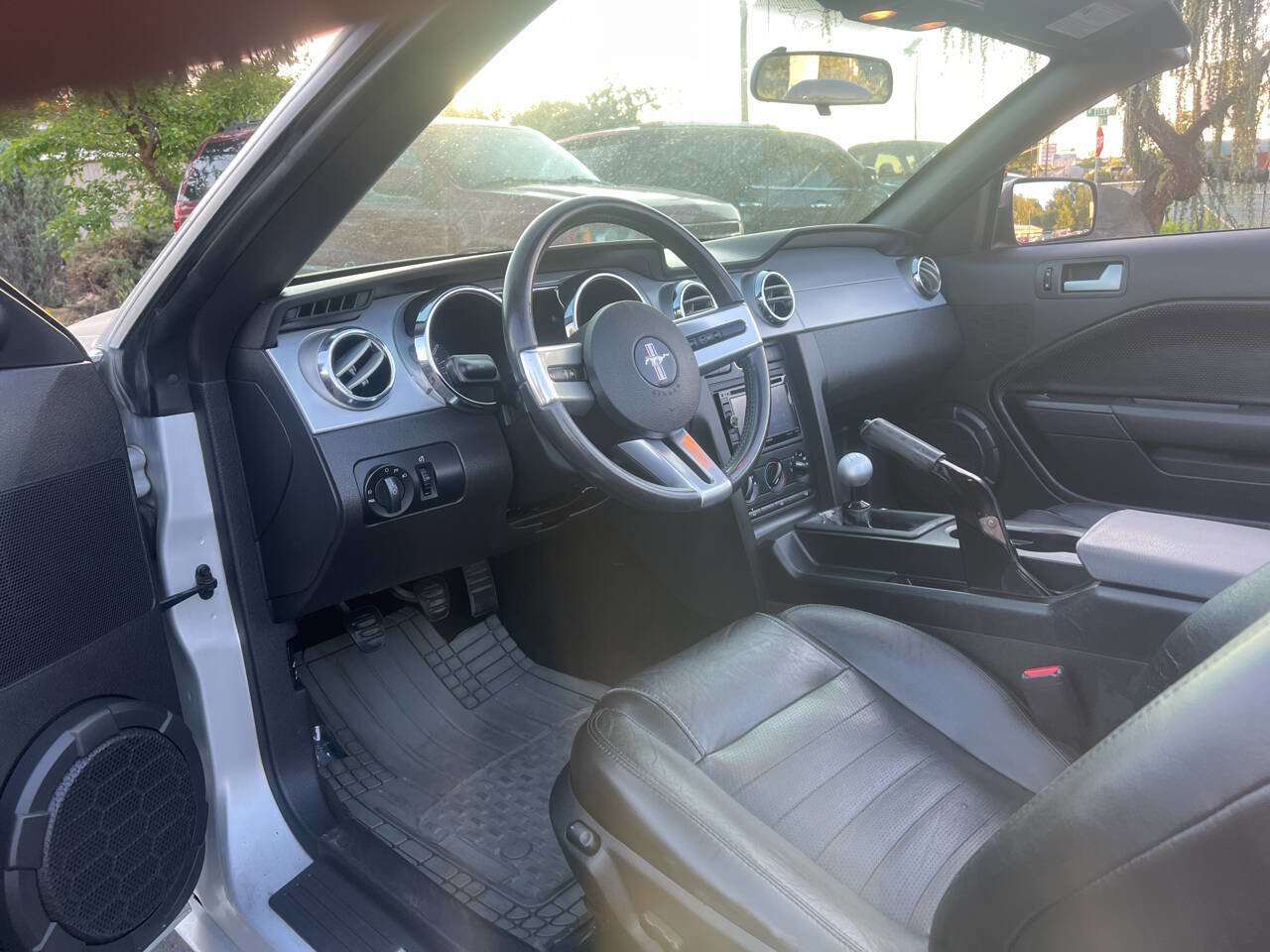 Used 2006 Ford Mustang GT image 10