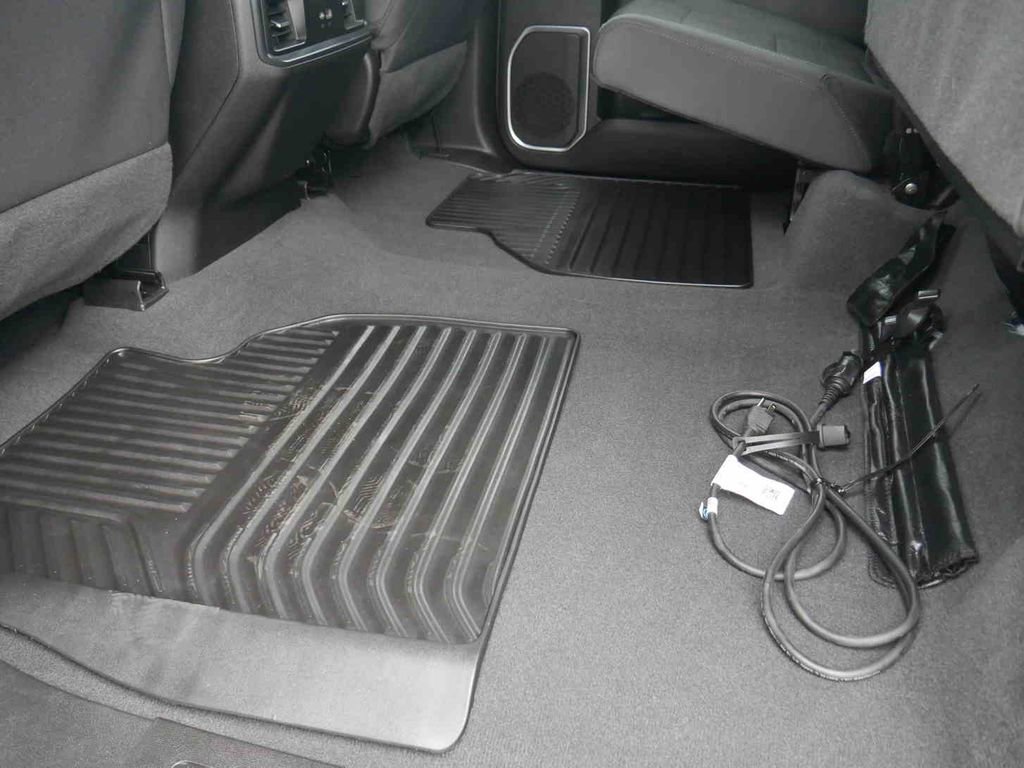 Used 2023 Chevrolet Silverado 1500 RST image 17