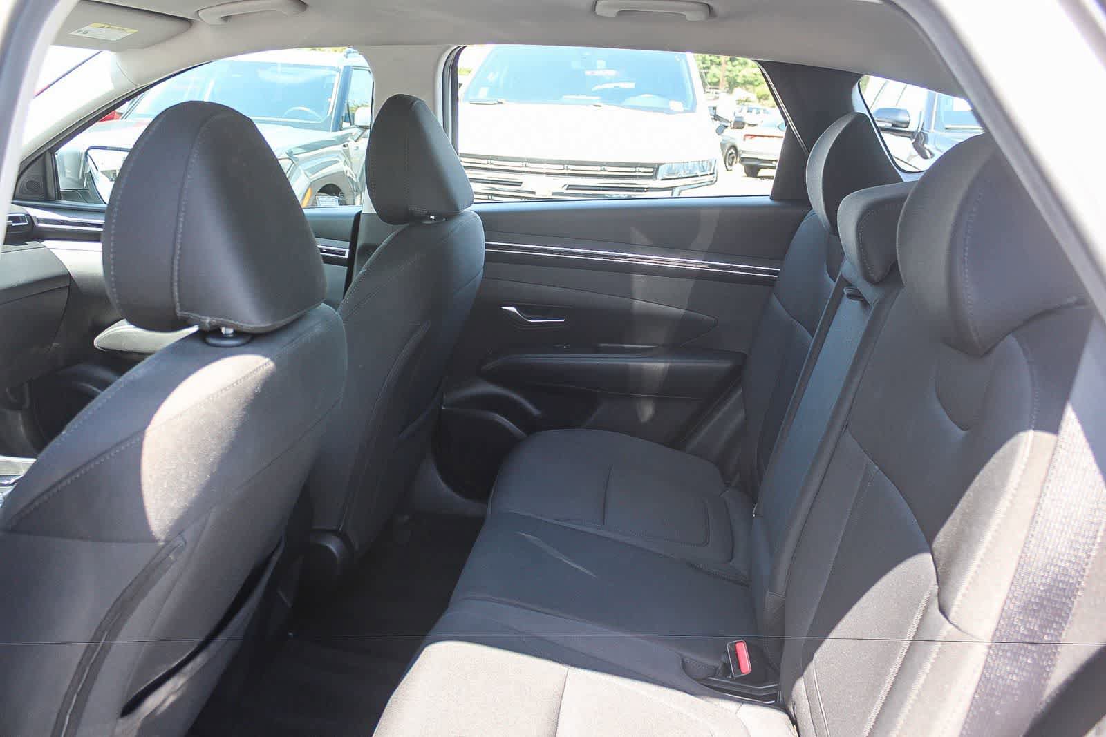 Certified 2023 Hyundai Tucson SE AWD/4WD image 24