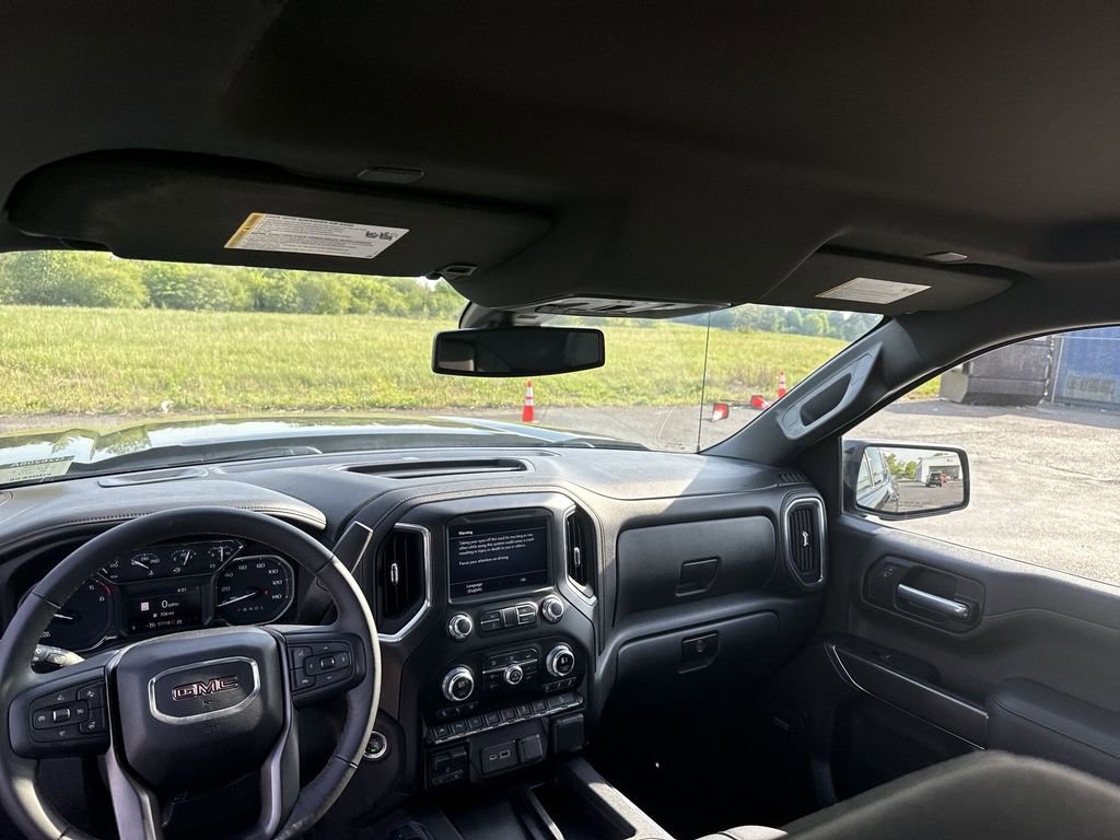 Certified 2022 GMC Sierra 1500 AT4 w/ AT4 Premium Package image 27