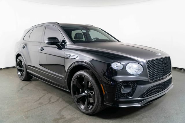 Used 2022 Bentley Bentayga AWD/4WD image 2