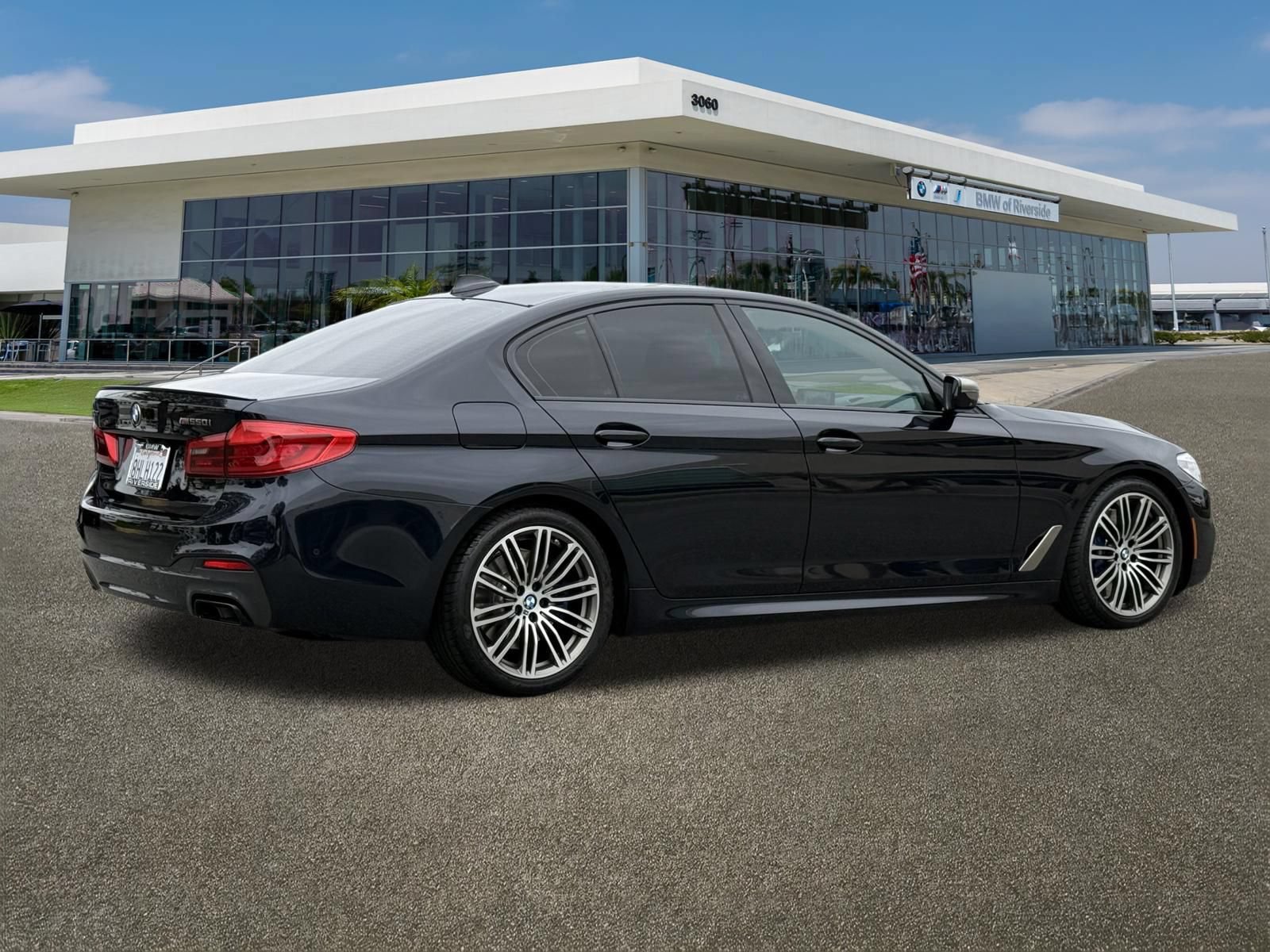 Used 2019 BMW M550i xDrive w/ Premium Package AWD/4WD image 11