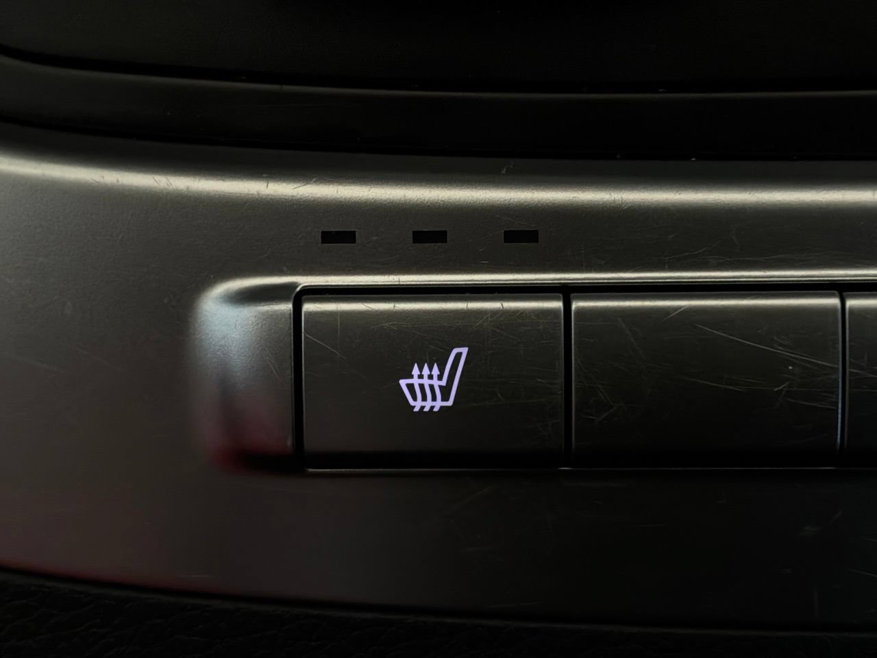 Used 2026 Kia Carnival FWD image 25