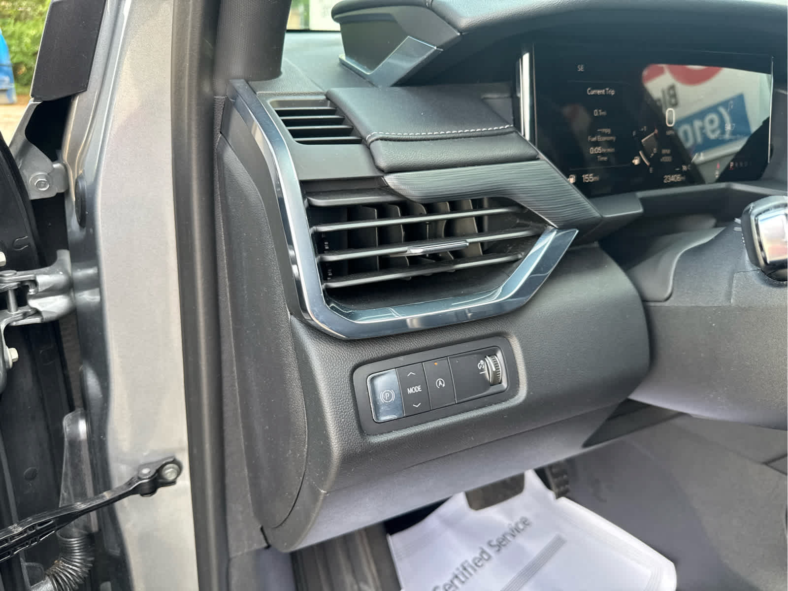Used 2025 GMC Acadia Elevation FWD image 24