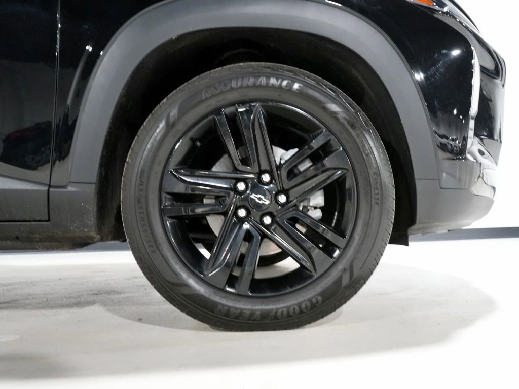 Used 2024 Chevrolet Trax ACTIV w/ Sunroof Package image 33