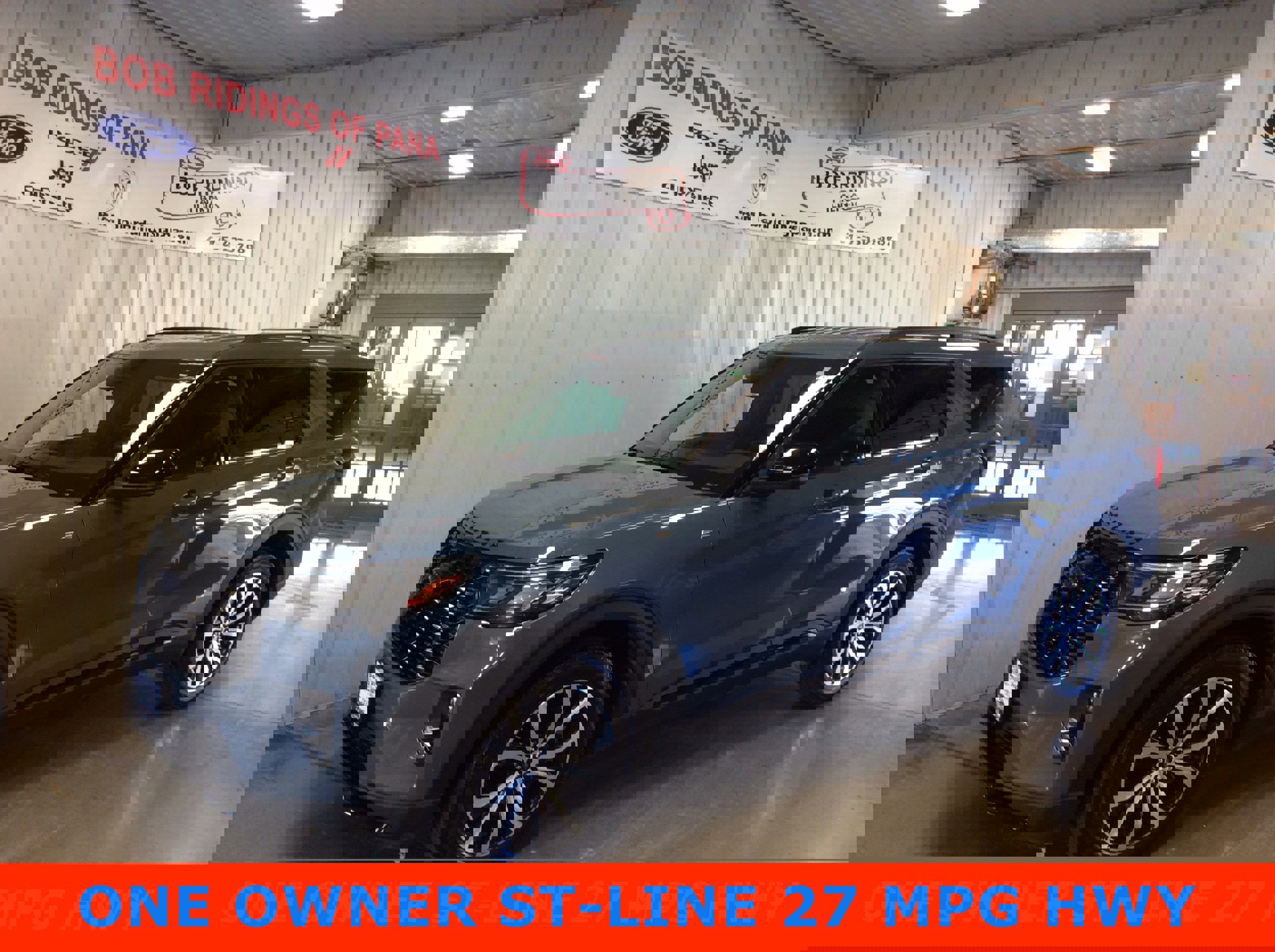 Used 2025 Ford Explorer ST-Line image 1