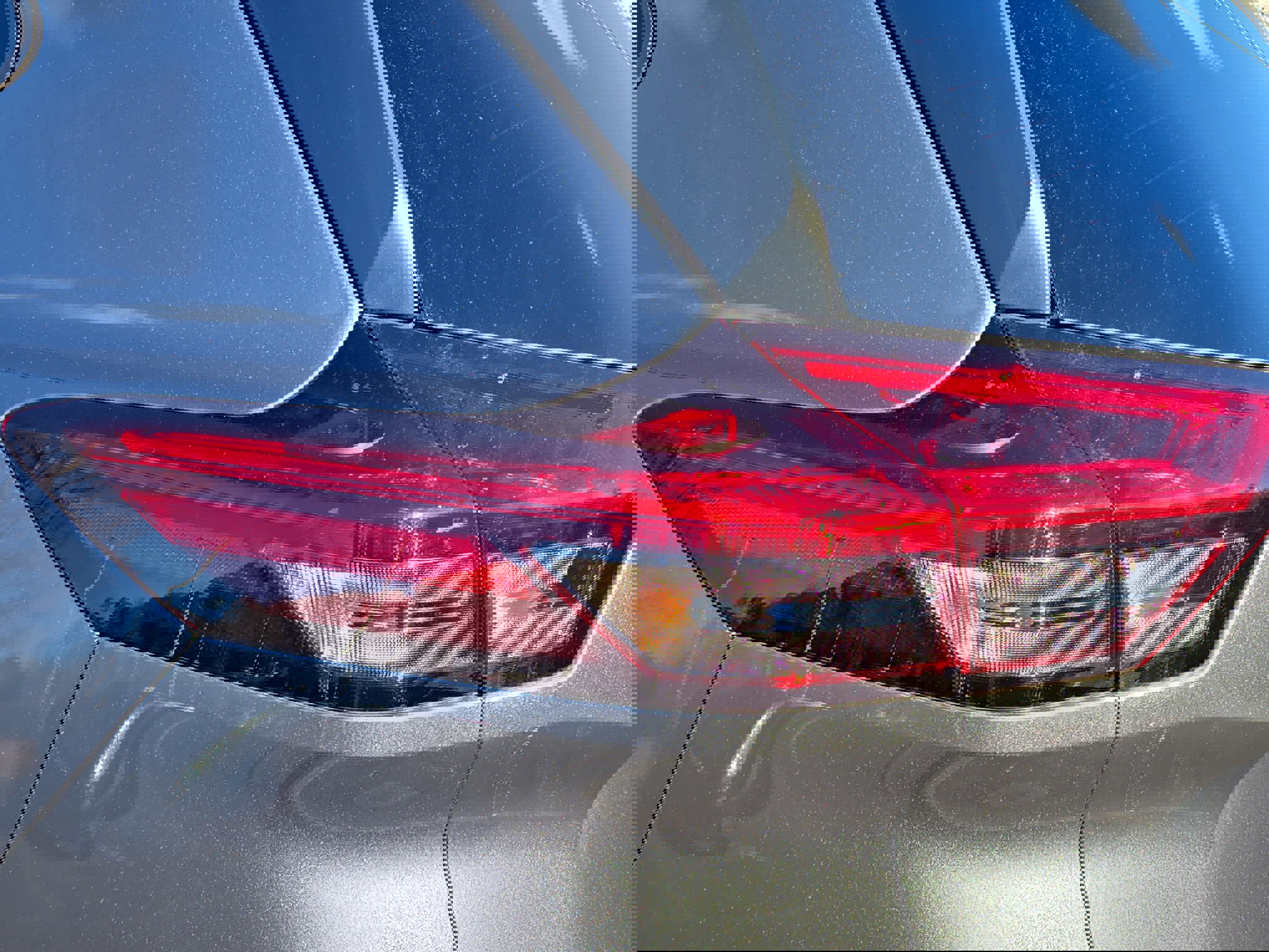 Certified 2023 Nissan Rogue SV image 32