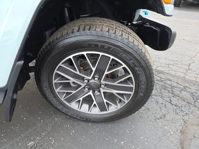 Used 2023 Jeep Wrangler Unlimited Sahara w/ Cold Weather Group image 54