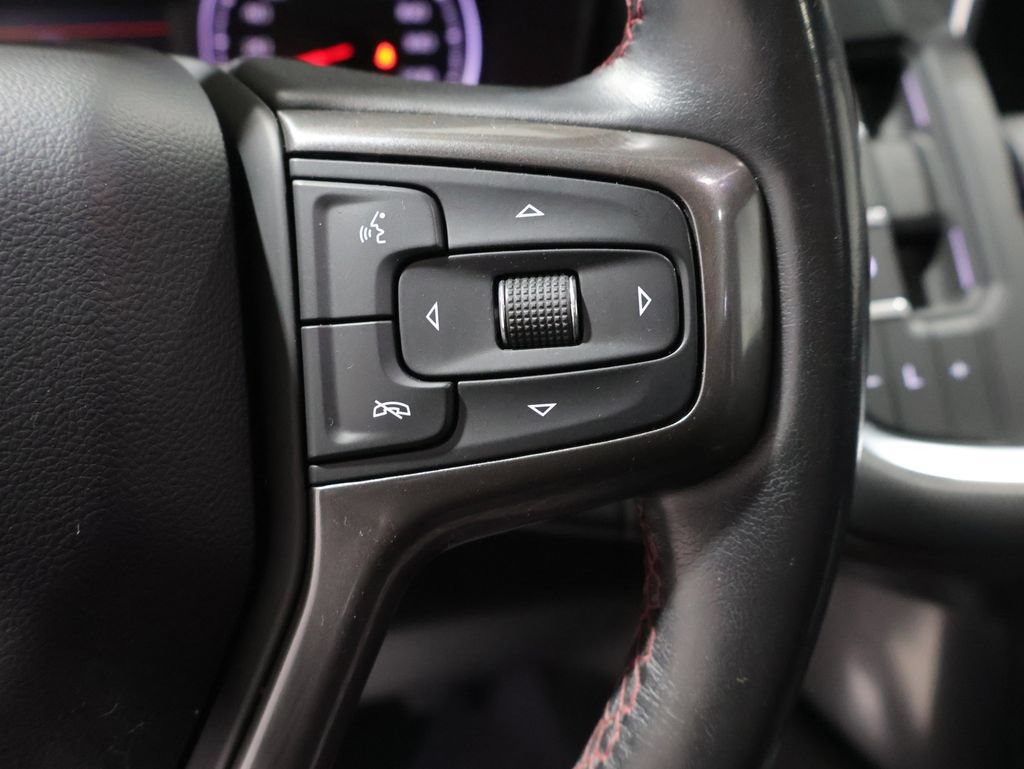 Used 2021 Chevrolet Suburban RST AWD/4WD image 40