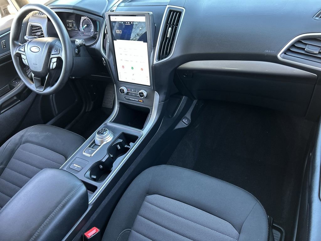 Used 2022 Ford Edge SE image 29