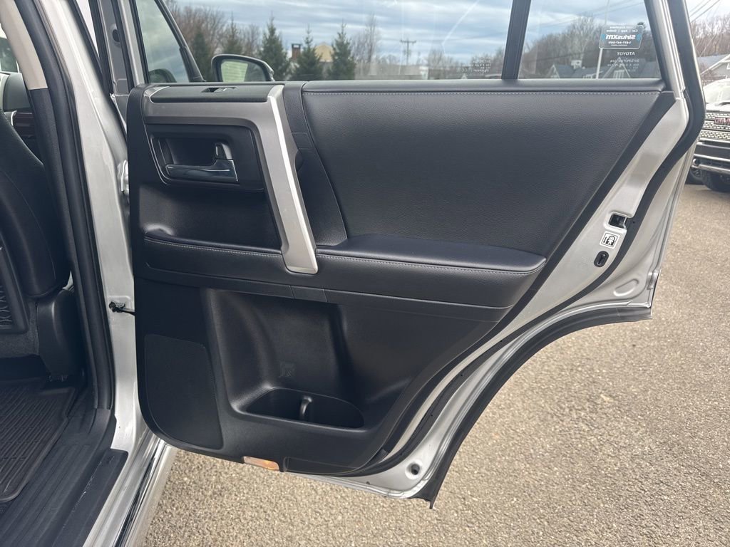 Used 2024 Toyota 4Runner Limited image 35
