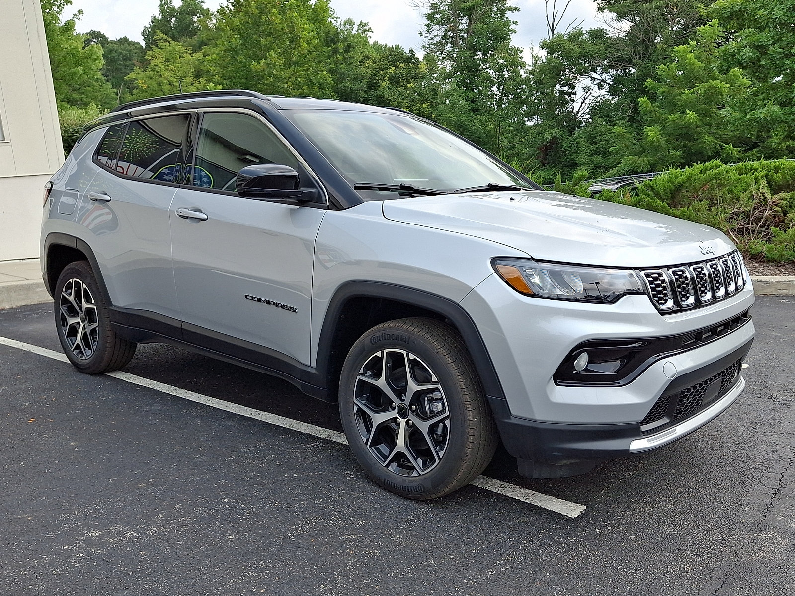 New 2026 Jeep Compass Limited AWD/4WD image 2