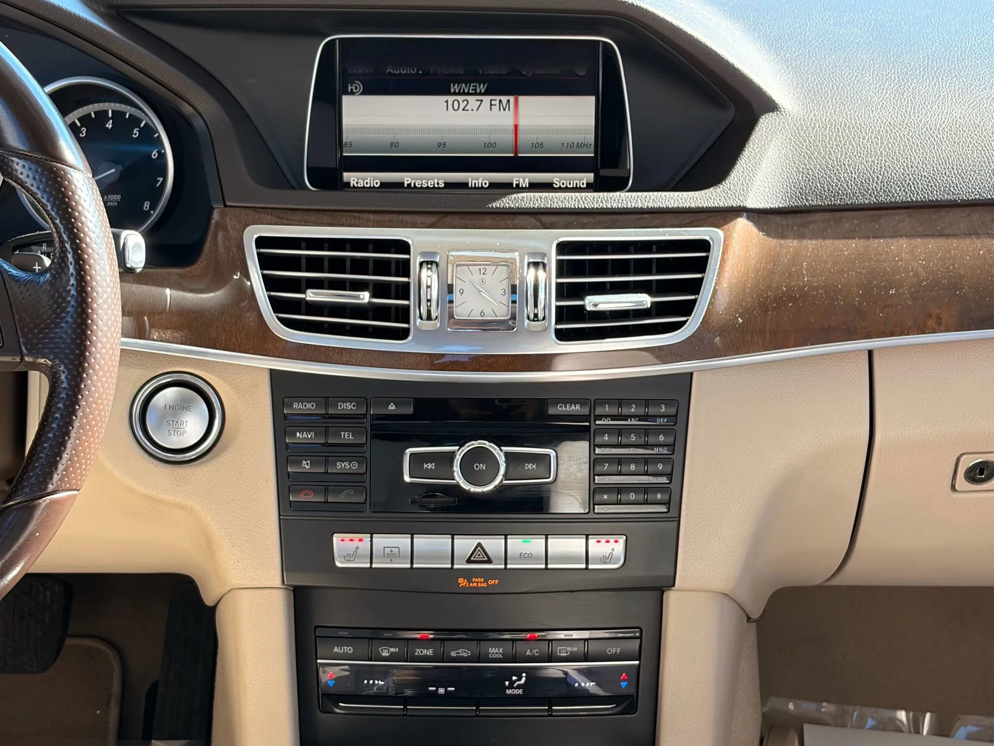 Used 2015 Mercedes-Benz E 350 4MATIC Sedan image 77