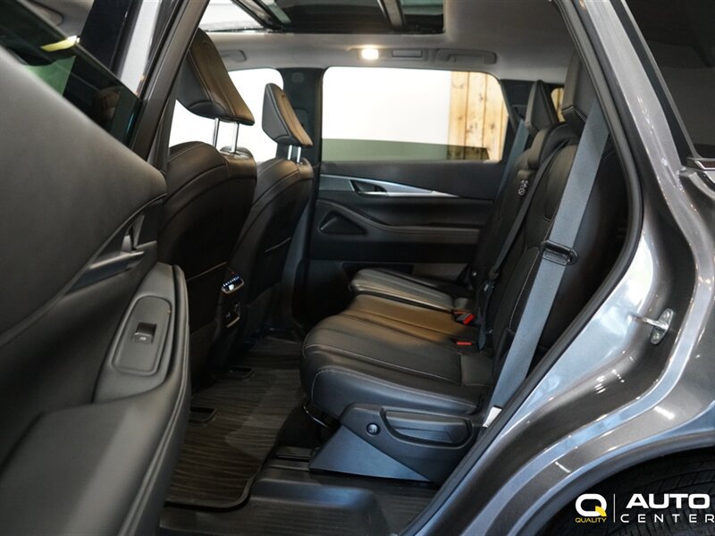 Used 2024 INFINITI QX60 Luxe AWD/4WD image 29
