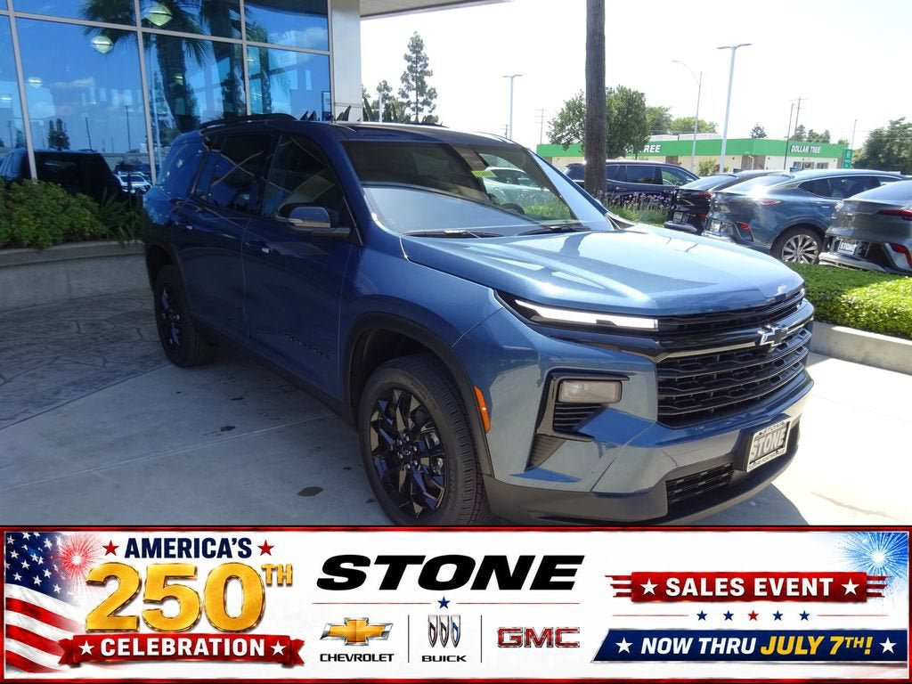 New 2026 Chevrolet Traverse LT w/ Midnight/Sport Edition FWD video 1