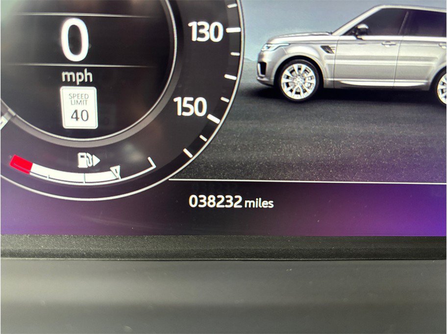 Used 2020 Land Rover Range Rover Sport HSE AWD/4WD image 28