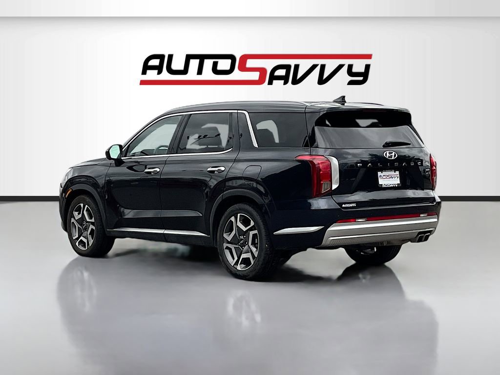 Used 2023 Hyundai Palisade Limited w/ Cargo Package image 5