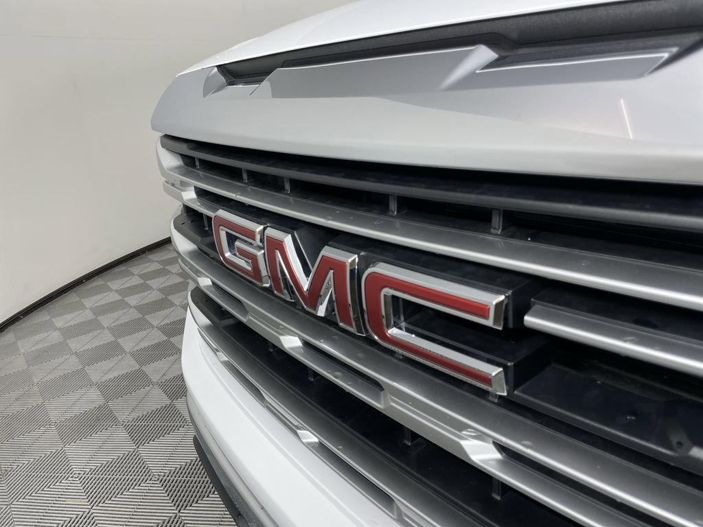 Used 2025 GMC Sierra 1500 SLE image 30
