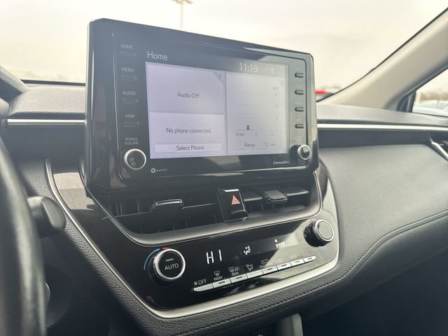 Used 2022 Toyota Corolla Cross LE image 13