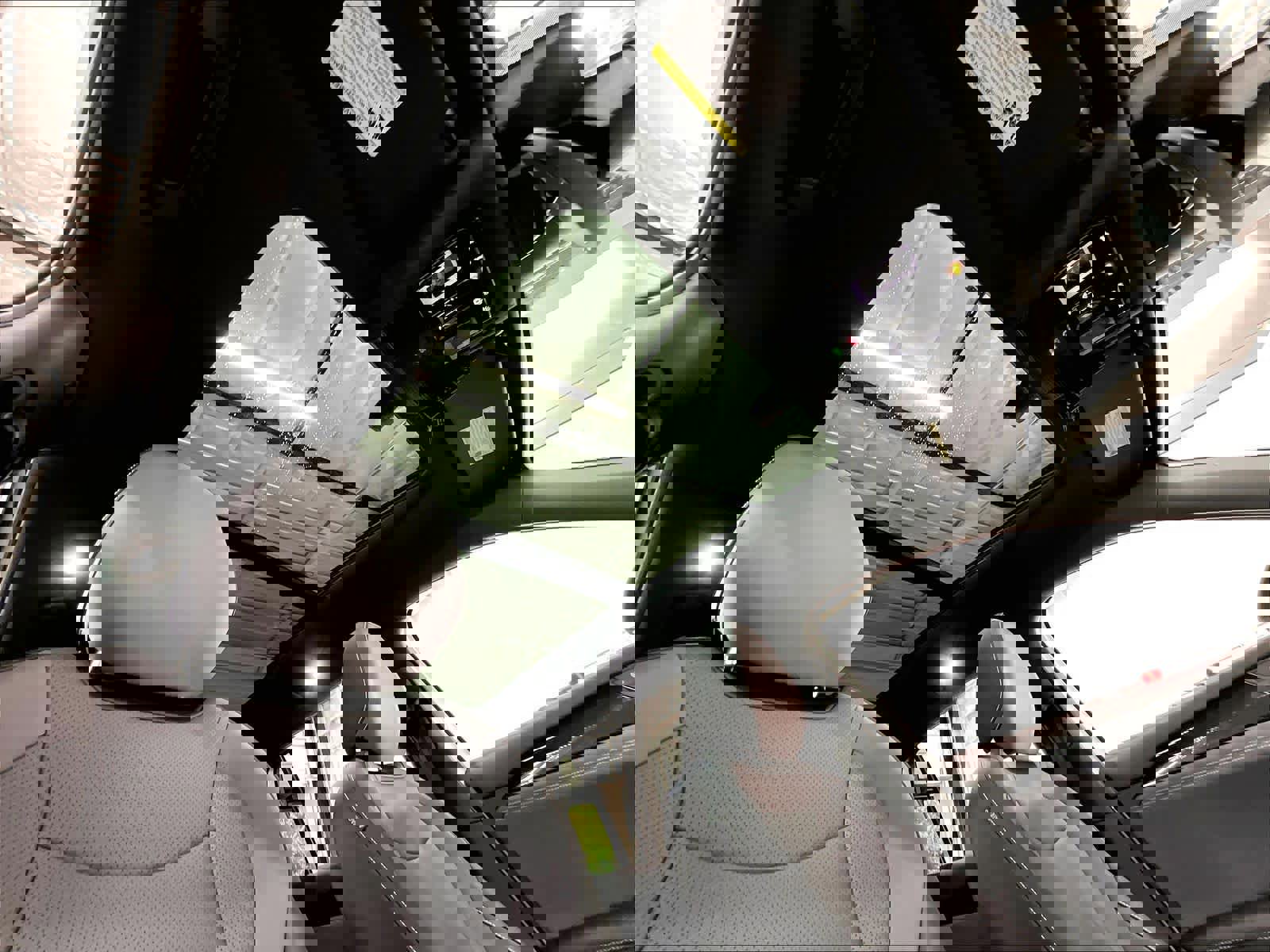 New 2026 Volkswagen Tiguan SE R-Line image 29