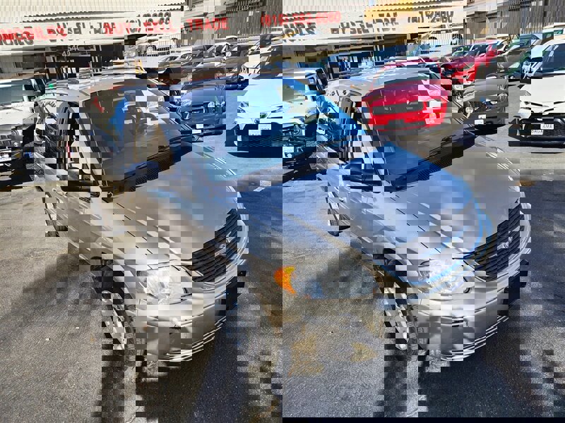 Used 2003 Chrysler Town & Country FWD image 6