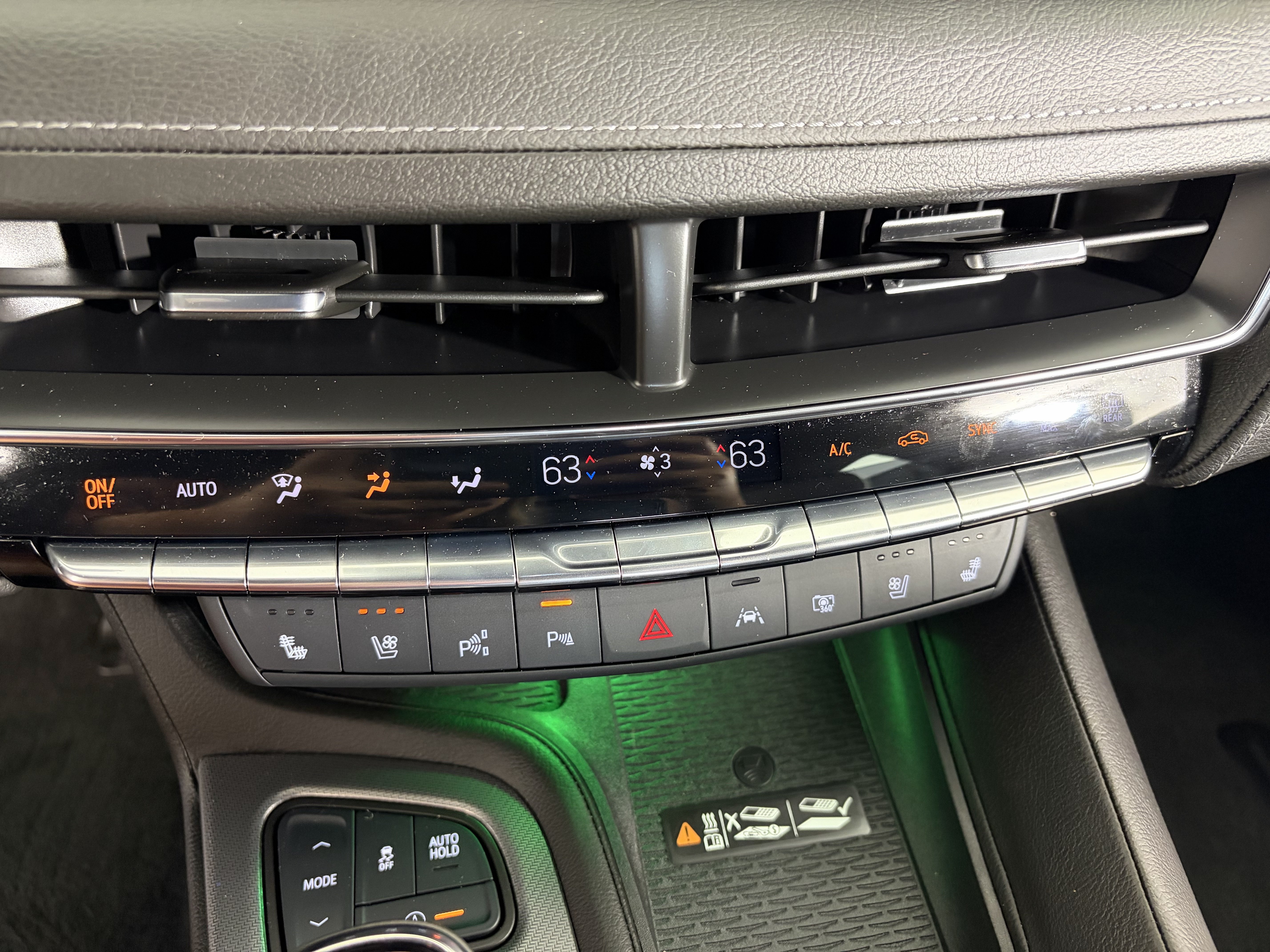 Certified 2025 Cadillac CT5 Premium Luxury w/ Sun And Sound Package AWD/4WD image 23