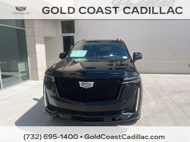 Used 2023 Cadillac Escalade ESV Sport w/ Touring Package image 5