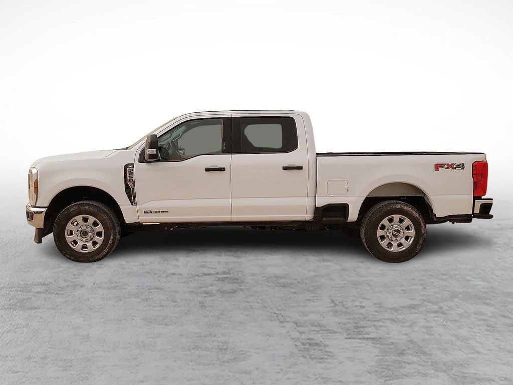 Used 2024 Ford F250 XLT w/ FX4 Off-Road Package image 6