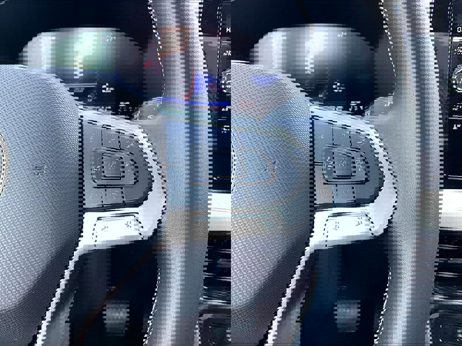 Used 2025 Volkswagen Taos S AWD/4WD image 24