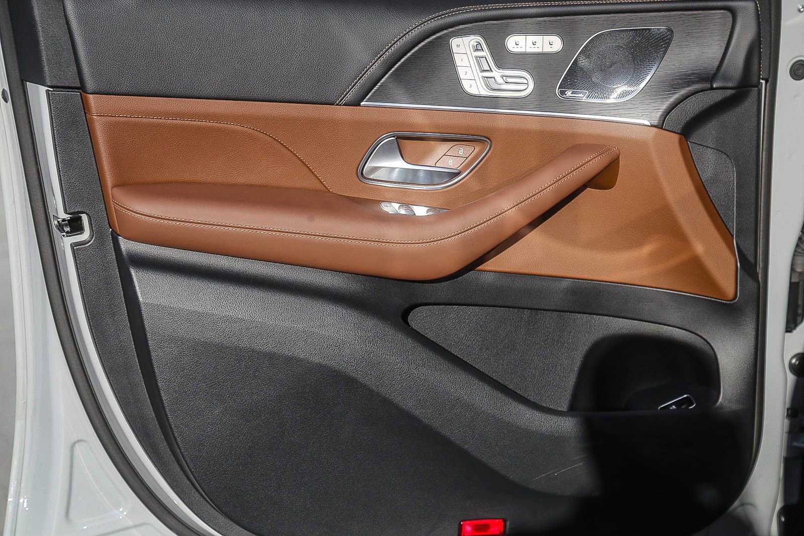 Certified 2025 Mercedes-Benz GLE 53 AMG 4MATIC Coupe image 19