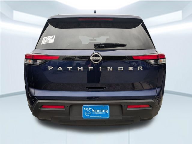 Used 2025 Nissan Pathfinder SV image 2
