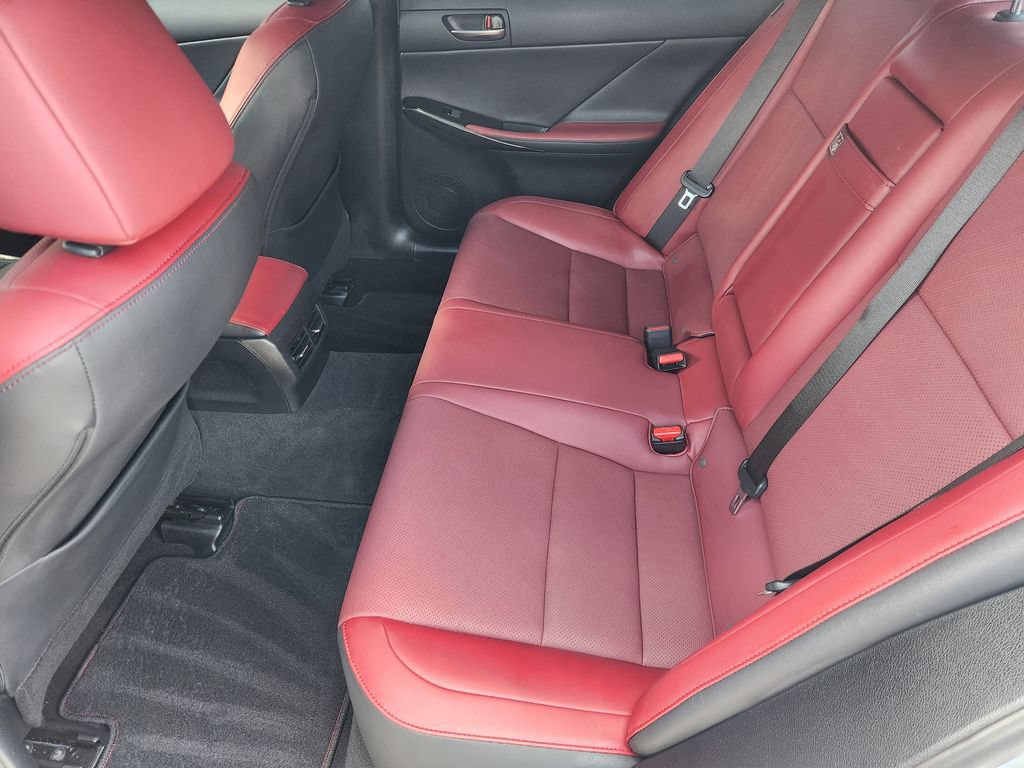 Used 2024 Lexus IS 300 w/ Comfort Package RWD image 31