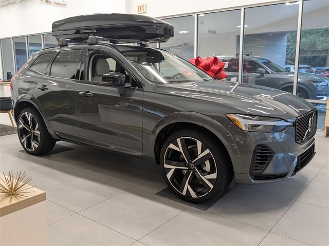 New 2026 Volvo XC60 T8 Ultra image 2