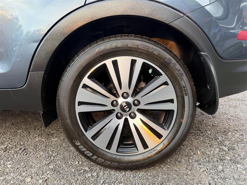 Used 2015 Kia Sportage EX image 9