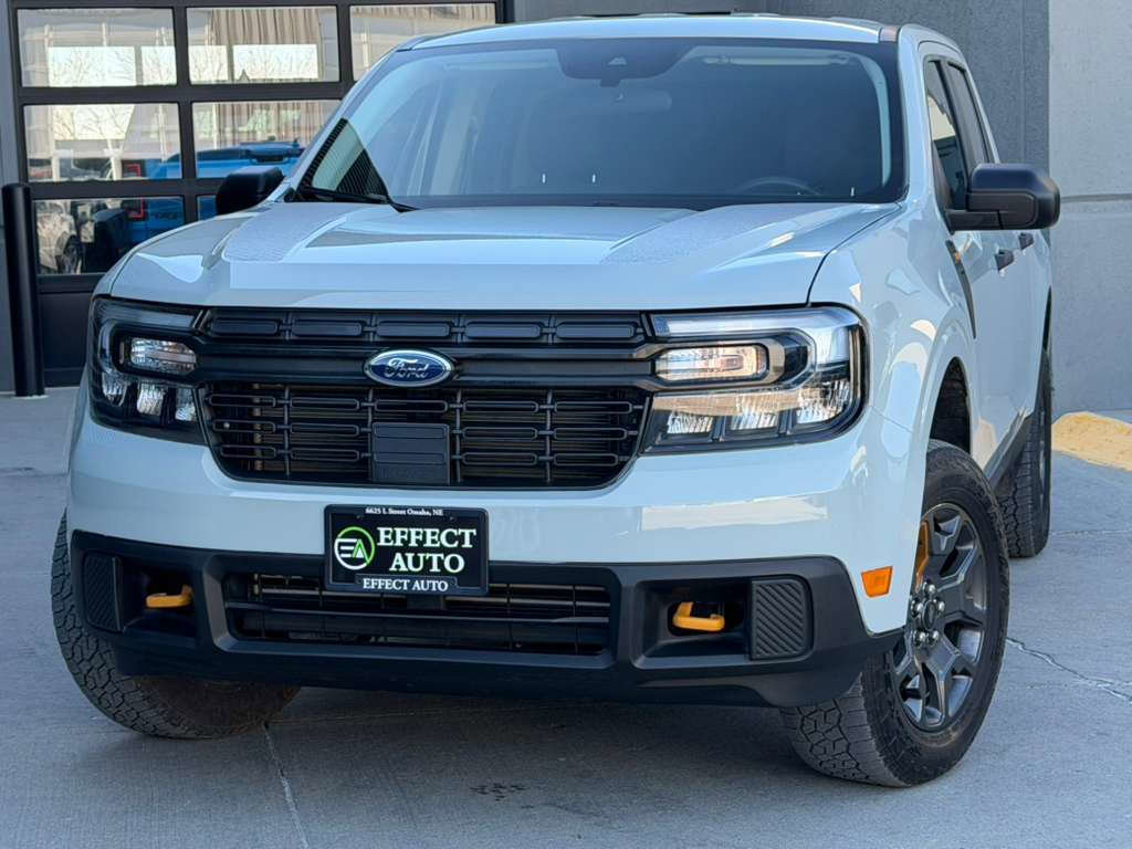 Used 2024 Ford Maverick Tremor w/ Tremor Off-Road Package image 3