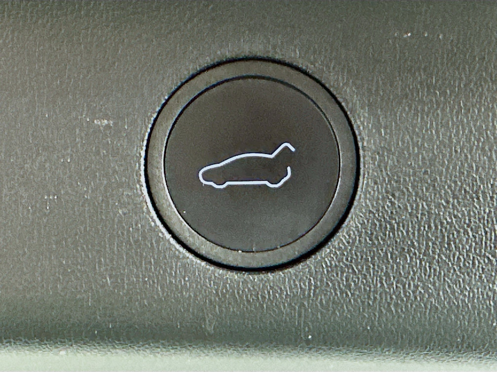 Used 2023 Tesla Model Y Long Range image 26