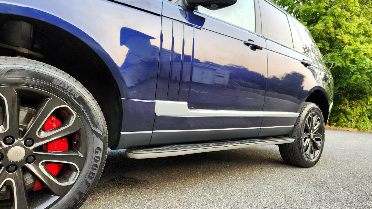 Used 2017 Land Rover Range Rover HSE AWD/4WD image 8