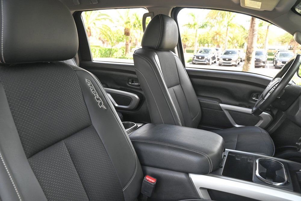 Used 2019 Nissan Titan PRO-4X image 16